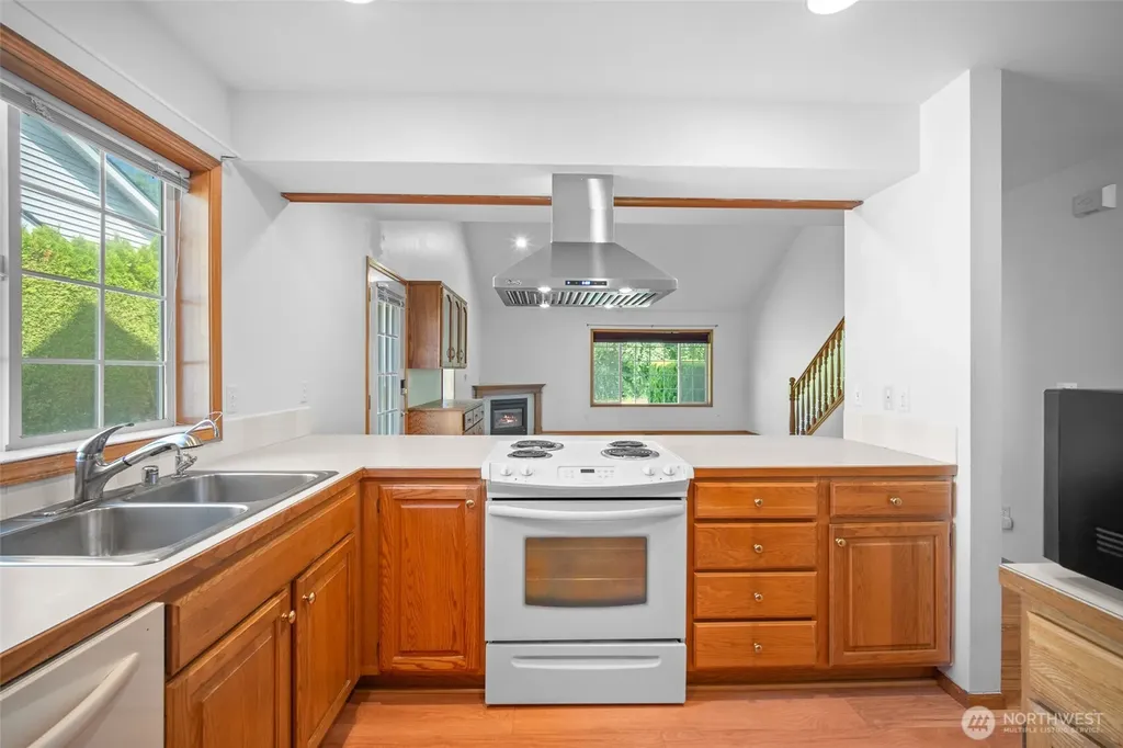 2237 James Circle Lynden WA 98264