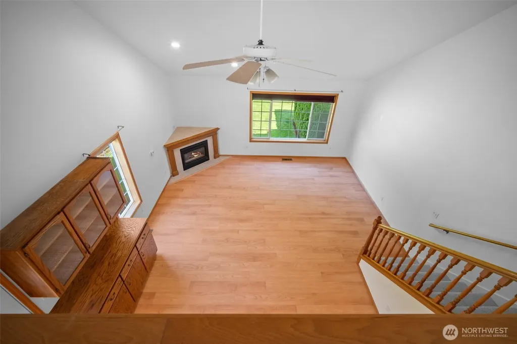 2237 James Circle Lynden WA 98264