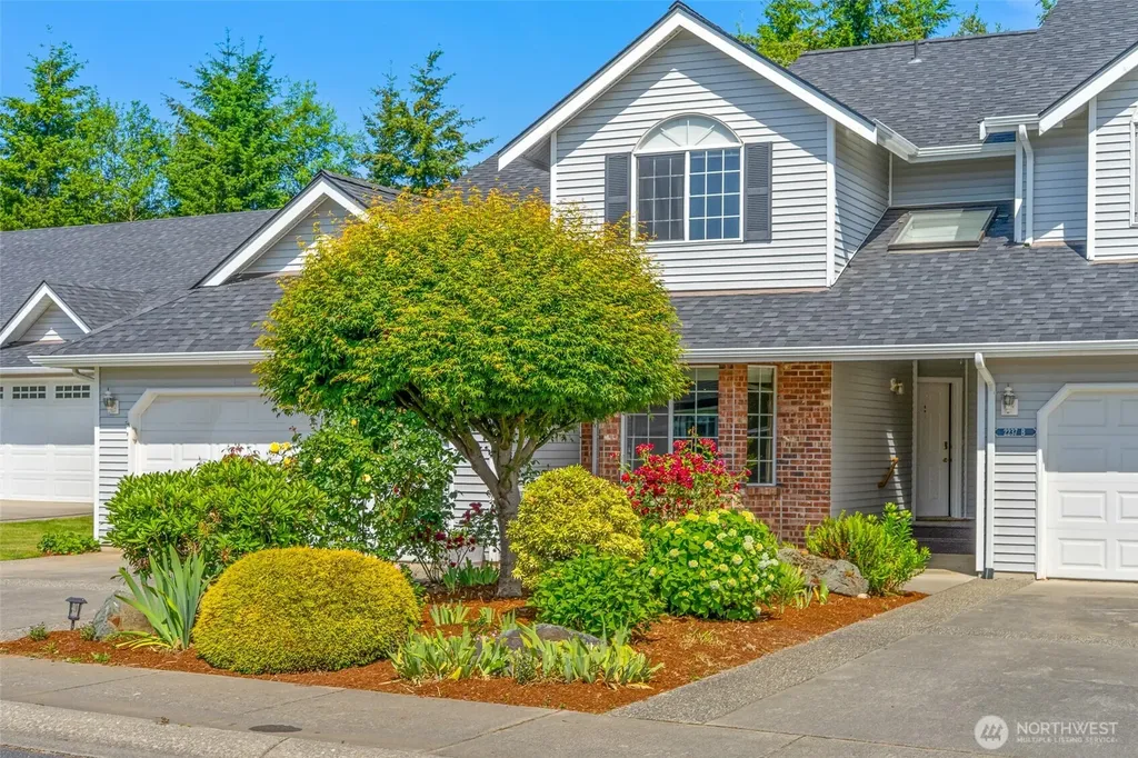 2237 James Circle Lynden WA 98264
