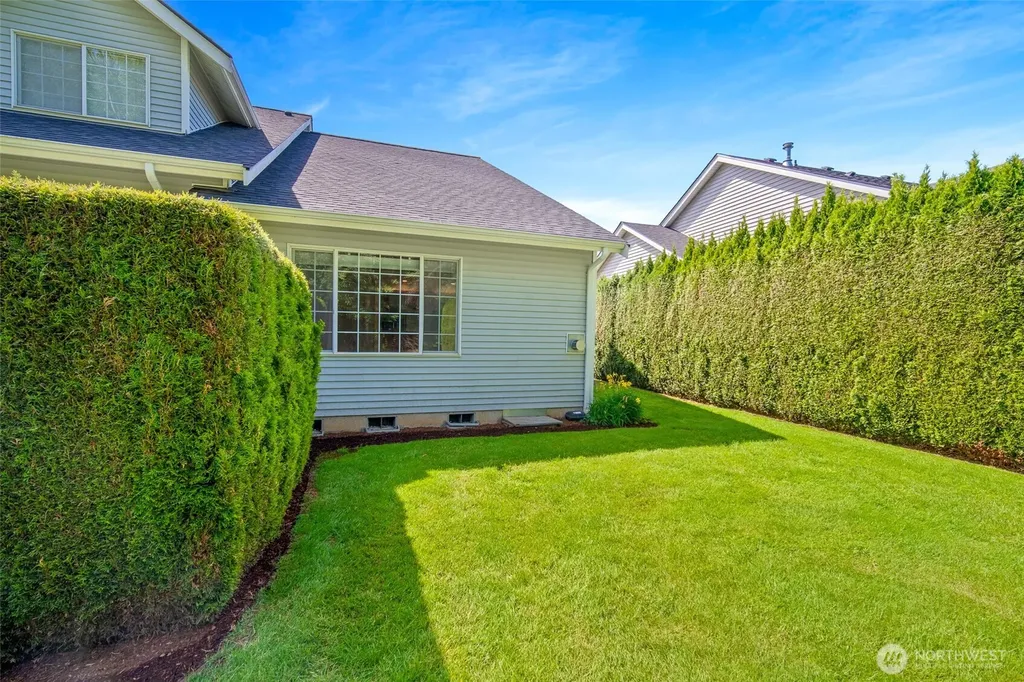 2237 James Circle Lynden WA 98264