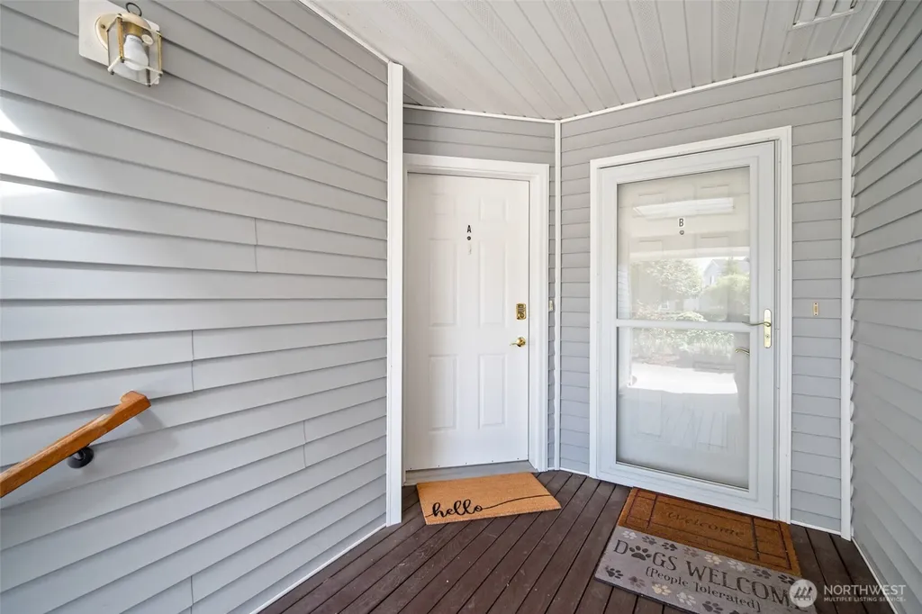 2237 James Circle Lynden WA 98264