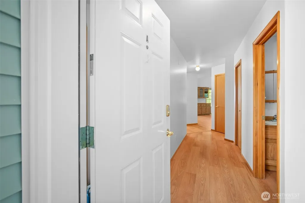 2237 James Circle Lynden WA 98264