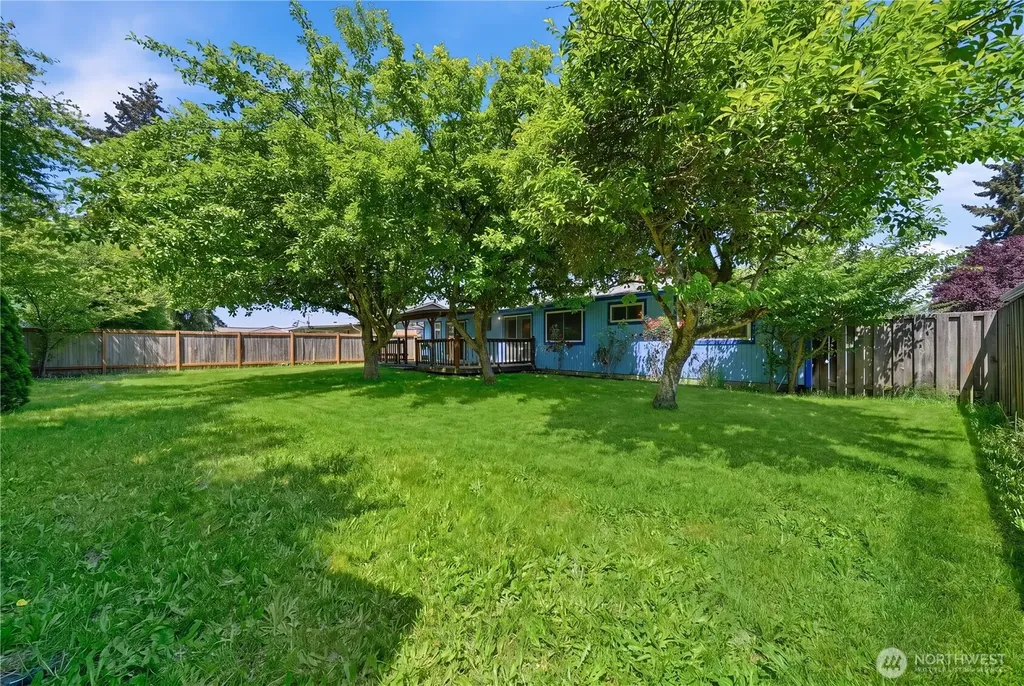 10525 SE 237th Street Kent WA 98031