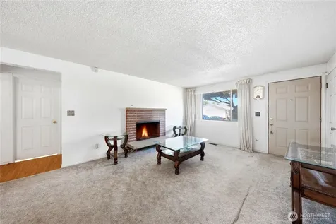 10525 SE 237th Street Kent WA 98031
