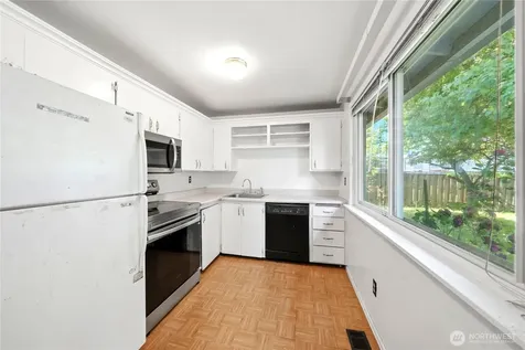 10525 SE 237th Street Kent WA 98031