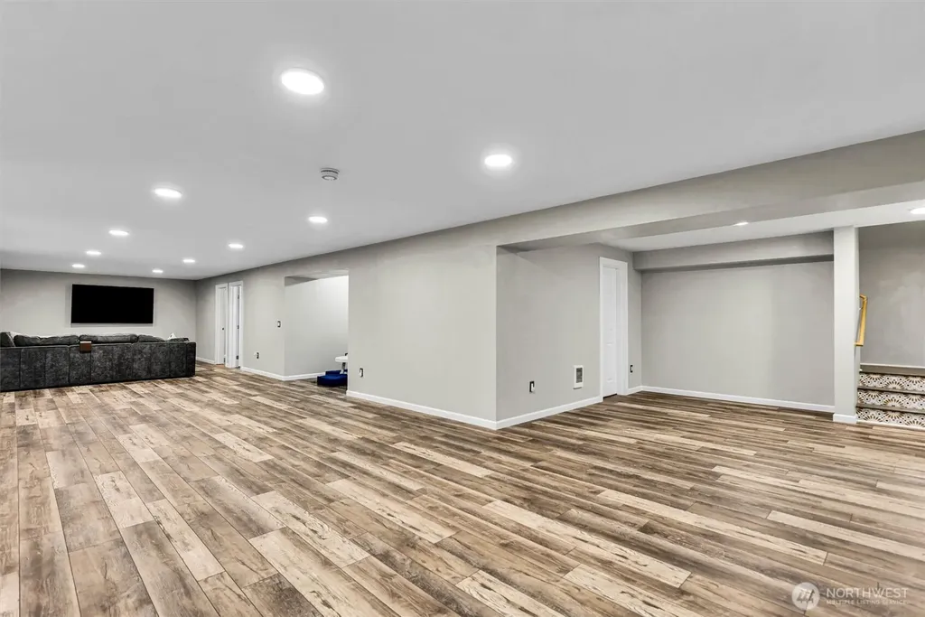 19214 Patterson Road E Orting WA 98360