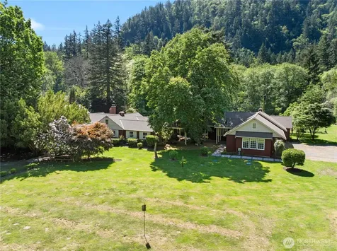 12019 Issaquah-hobart Road SE Issaquah WA 98027