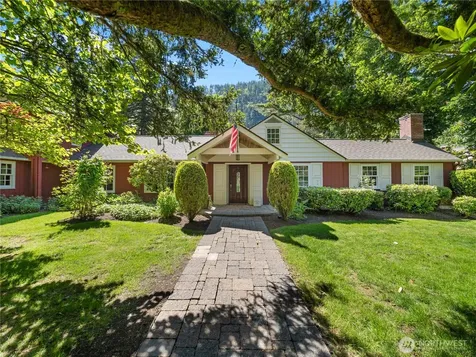 12019 Issaquah-hobart Road SE Issaquah WA 98027