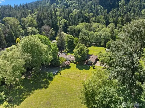 12019 Issaquah-hobart Road SE Issaquah WA 98027