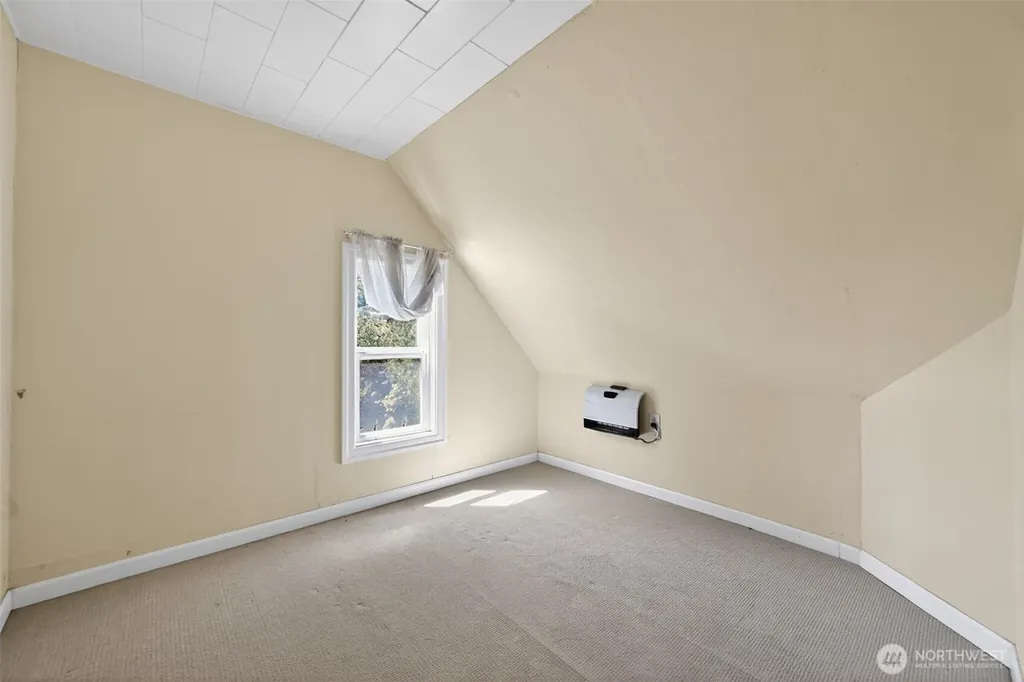 5810 119th Avenue E Puyallup WA 98372