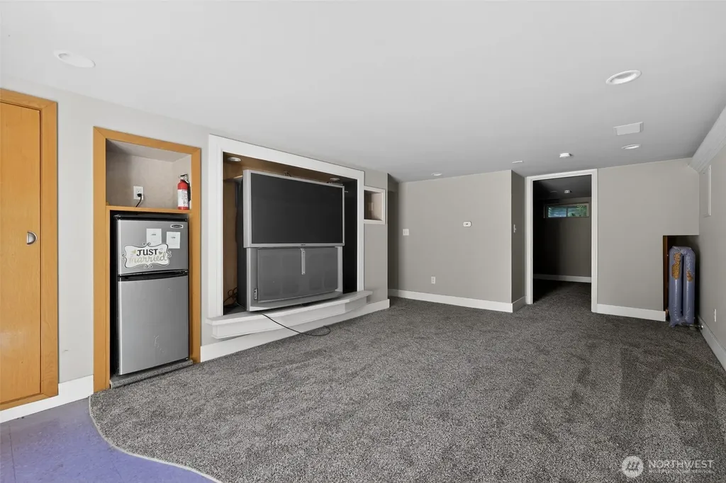 5810 119th Avenue E Puyallup WA 98372