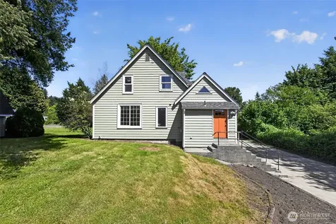 5810 119th Avenue E Puyallup WA 98372
