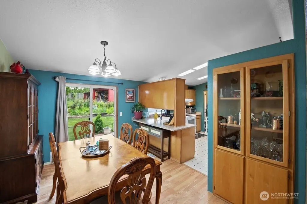 847 N Bretz Pr NE Richland WA 99352