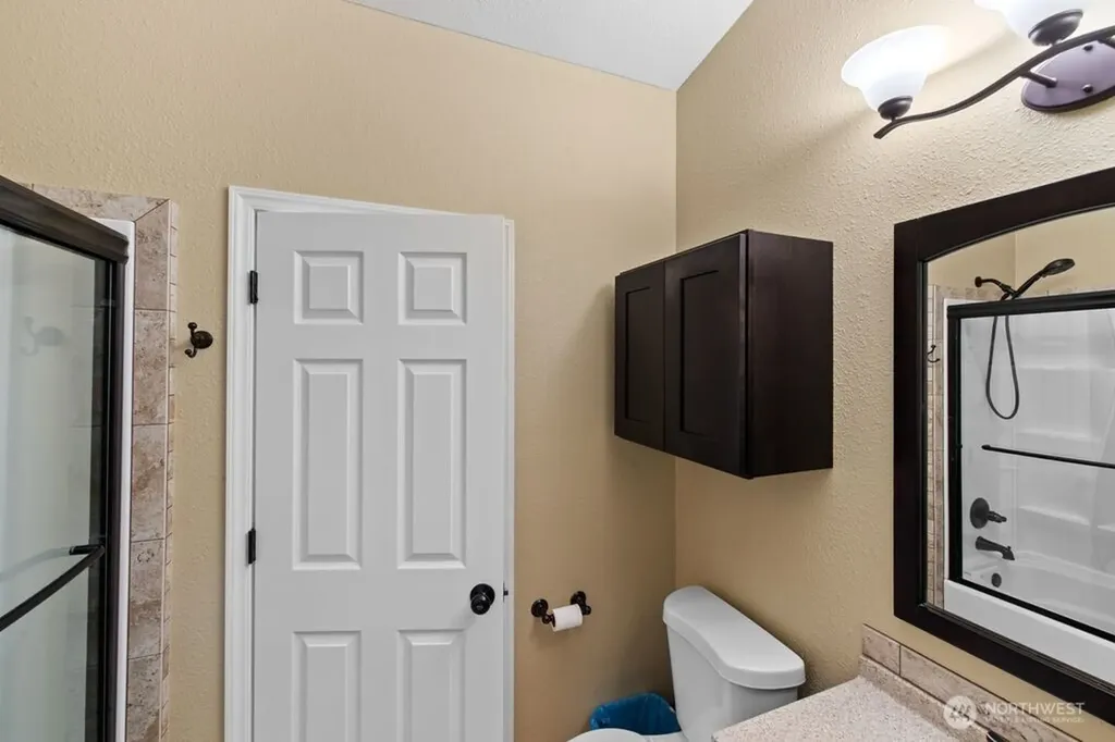 847 N Bretz Pr NE Richland WA 99352