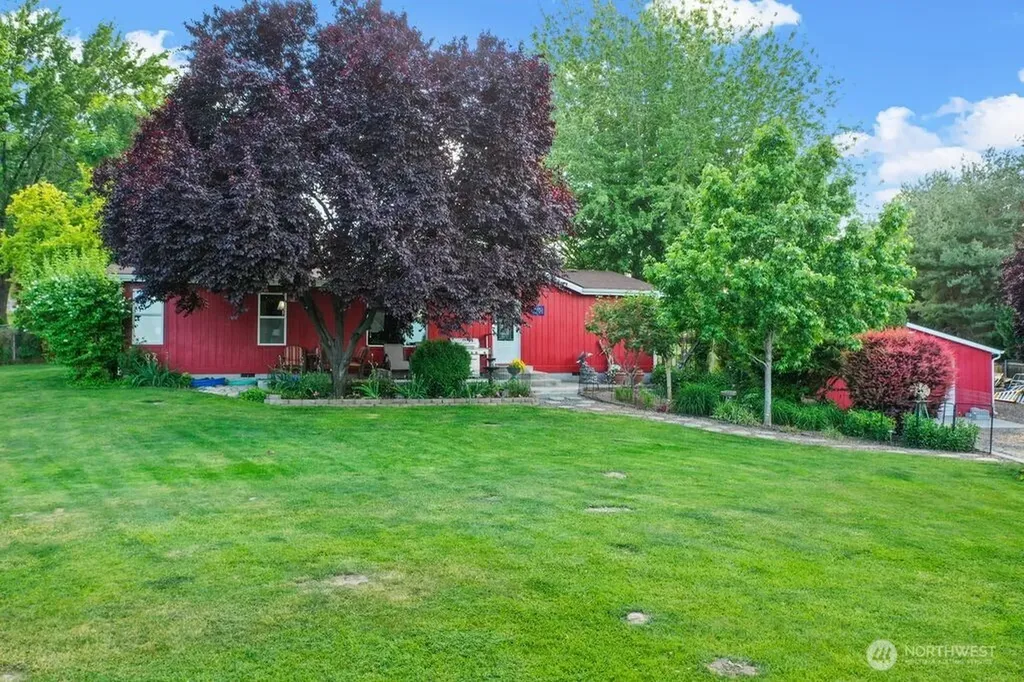 847 N Bretz Pr NE Richland WA 99352