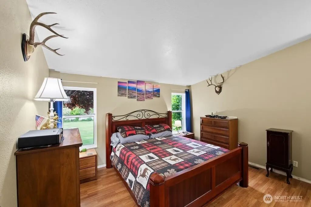 847 N Bretz Pr NE Richland WA 99352