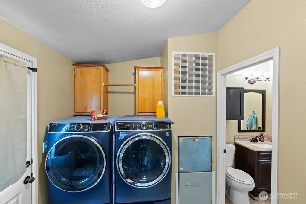 847 N Bretz Pr NE Richland WA 99352