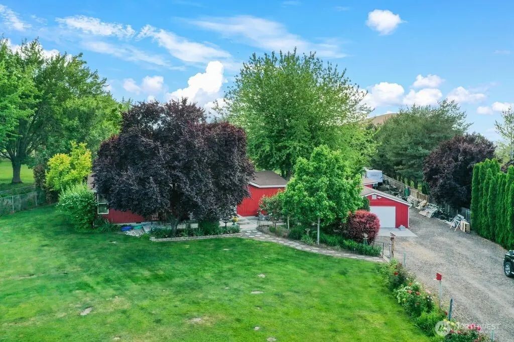 847 N Bretz Pr NE Richland WA 99352