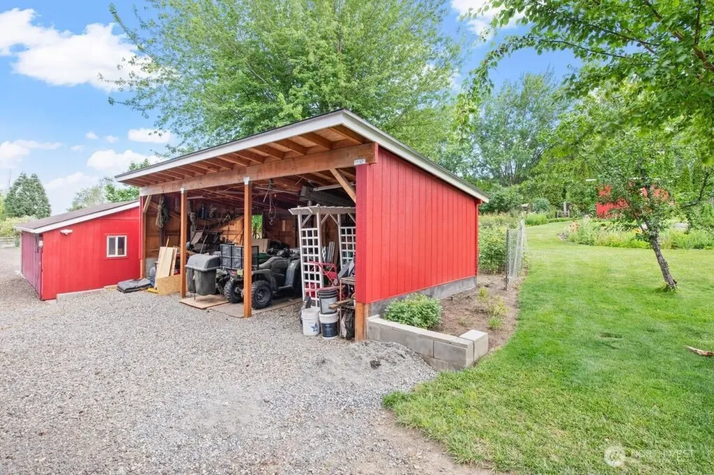 847 N Bretz Pr NE Richland WA 99352