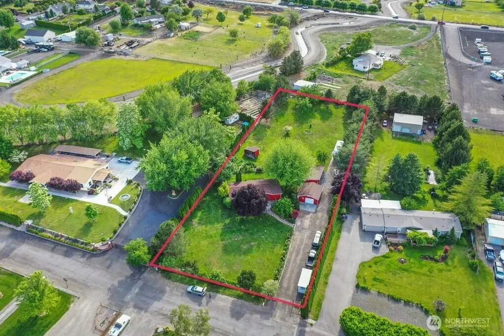 847 N Bretz Pr NE Richland WA 99352