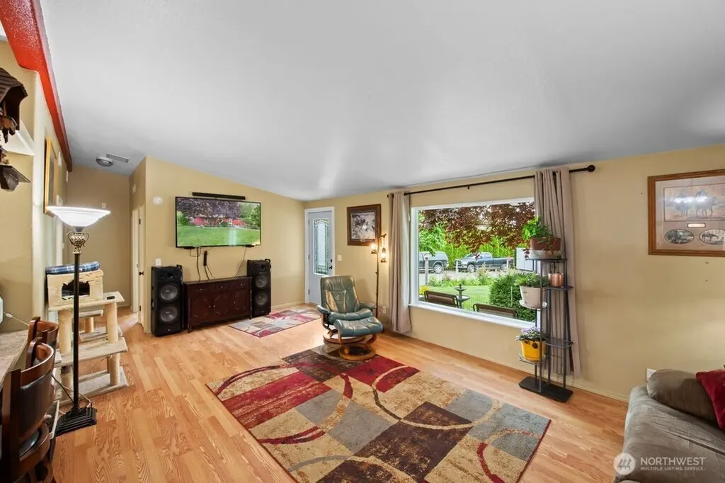 847 N Bretz Pr NE Richland WA 99352