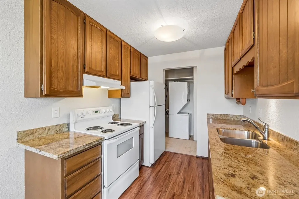 2031 NW 59th Street Seattle WA 98107
