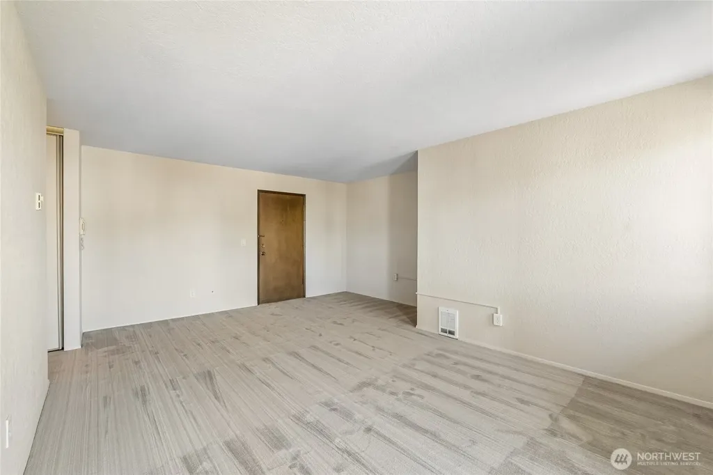 2031 NW 59th Street Seattle WA 98107