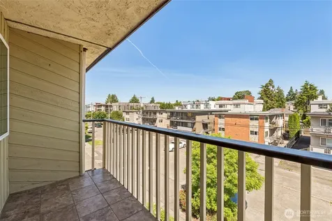 2031 NW 59th Street Seattle WA 98107