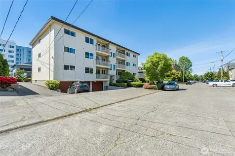 2031 NW 59th Street Seattle WA 98107