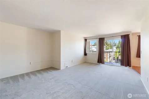 2031 NW 59th Street Seattle WA 98107