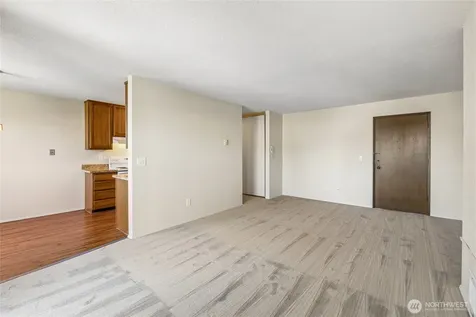 2031 NW 59th Street Seattle WA 98107