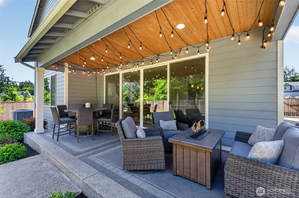 1207 61st Avenue Ct NE Tacoma WA 98422
