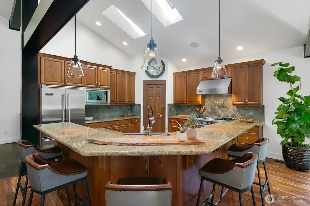 32511 SE 111th Place Issaquah WA 98027