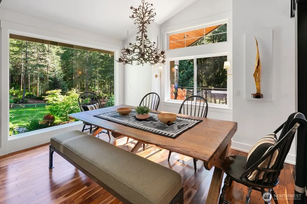 32511 SE 111th Place Issaquah WA 98027