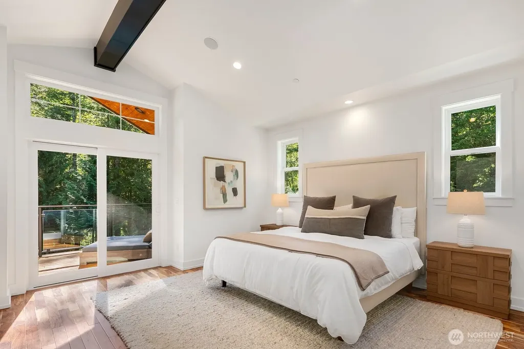 32511 SE 111th Place Issaquah WA 98027