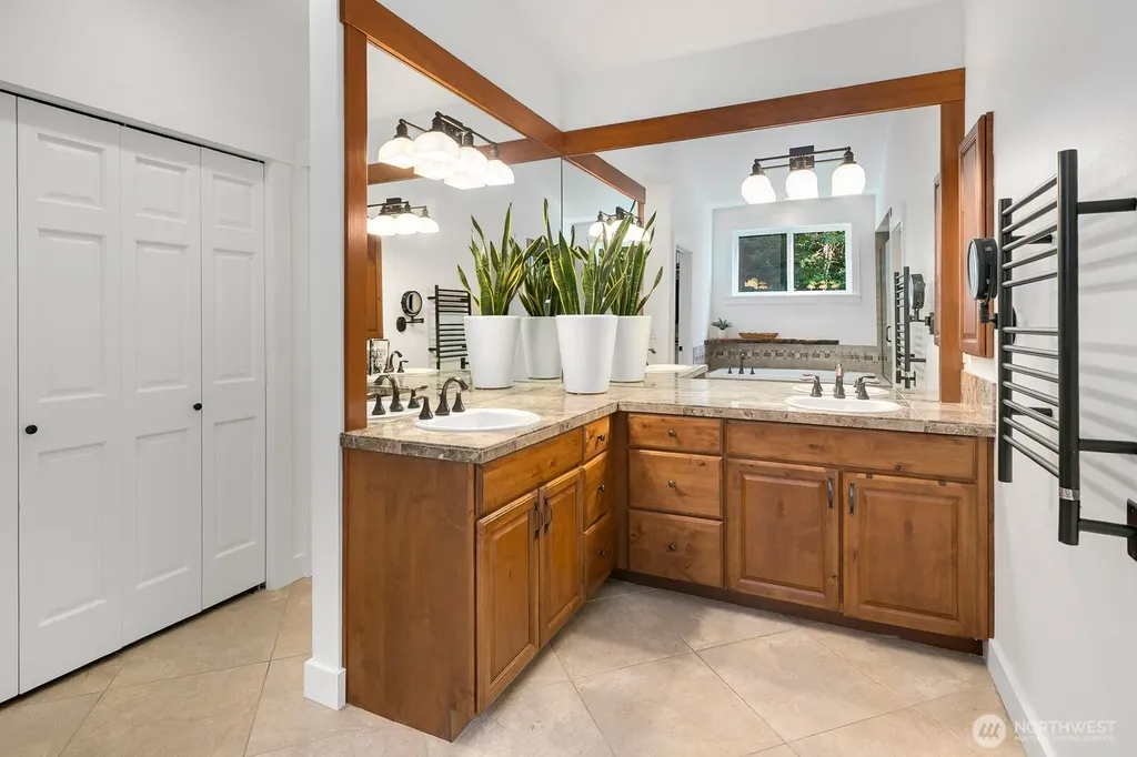 32511 SE 111th Place Issaquah WA 98027