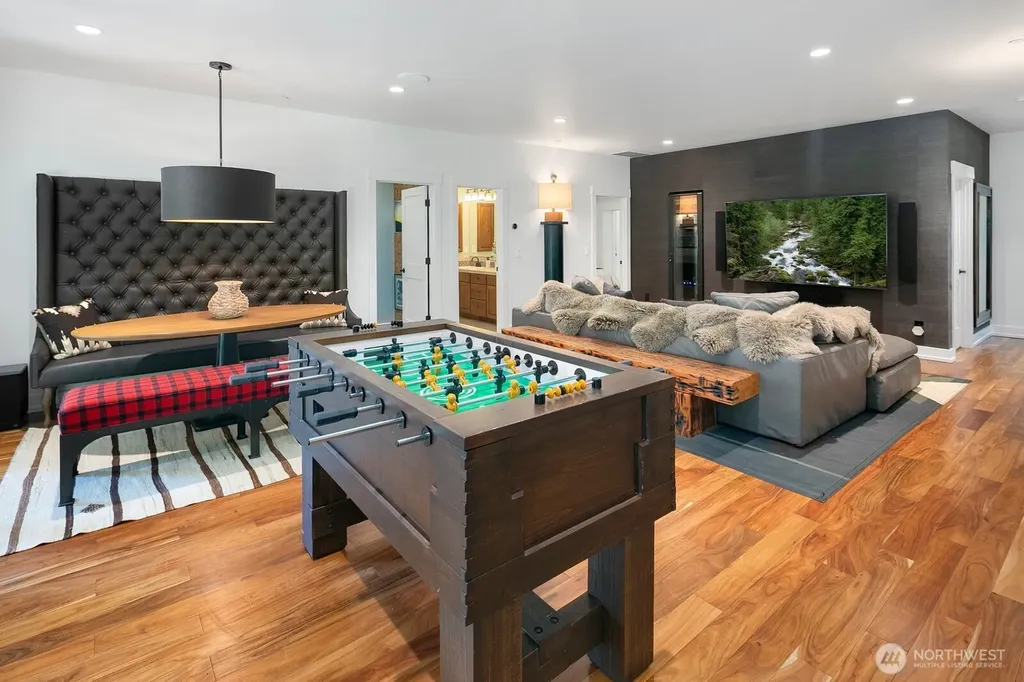 32511 SE 111th Place Issaquah WA 98027