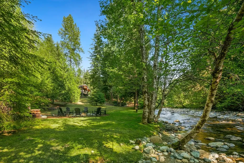 32511 SE 111th Place Issaquah WA 98027