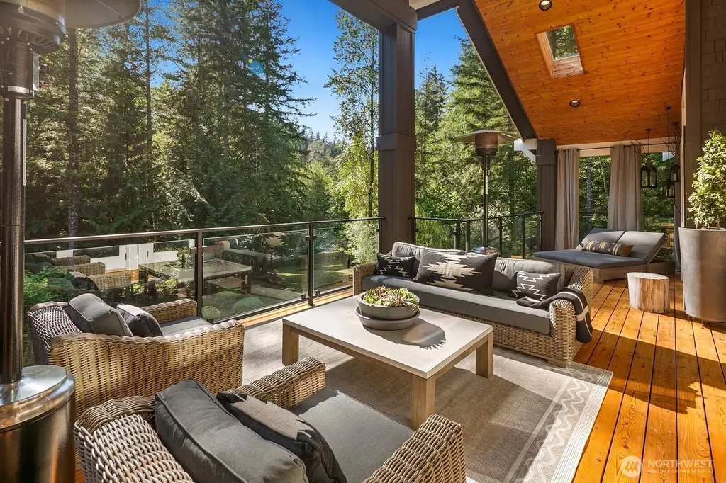 32511 SE 111th Place Issaquah WA 98027