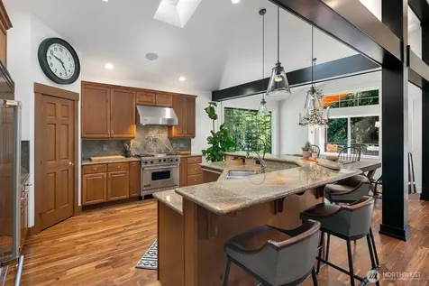 32511 SE 111th Place Issaquah WA 98027