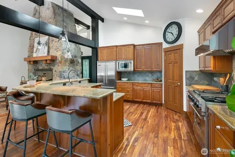 32511 SE 111th Place Issaquah WA 98027