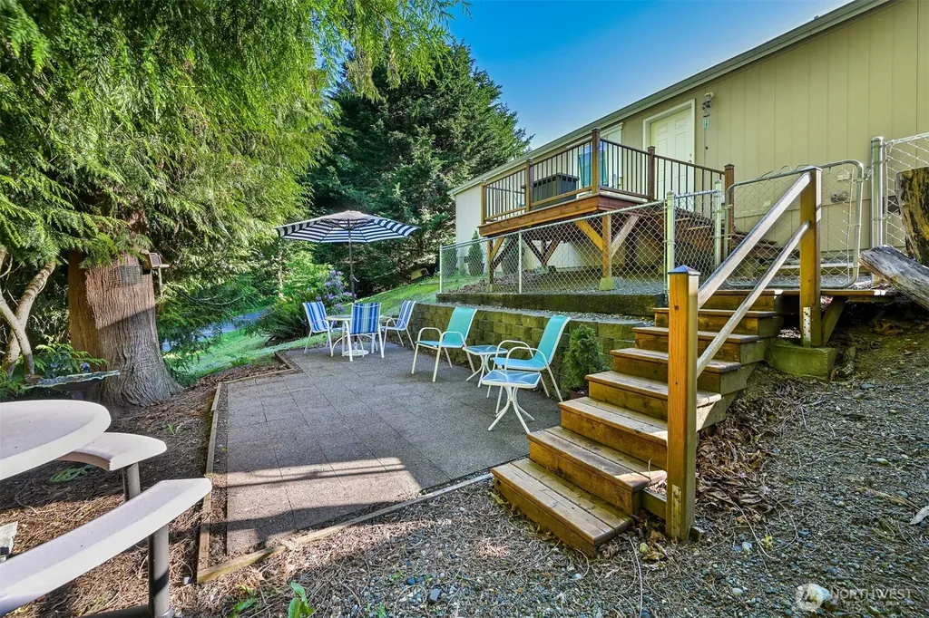 2174 Yew Street Road Bellingham WA 98229