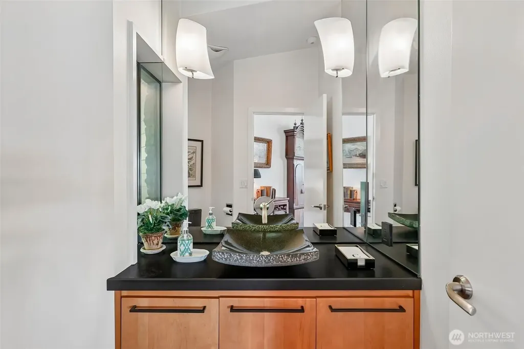 7602 Fairwind Lane NW Gig Harbor WA 98335