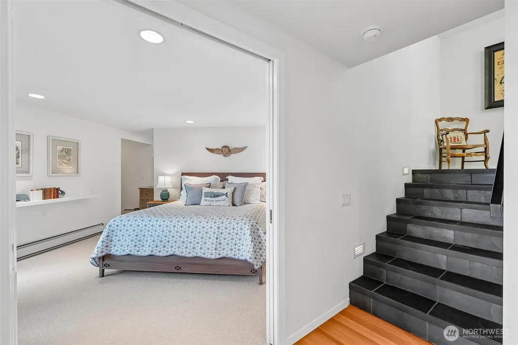 7602 Fairwind Lane NW Gig Harbor WA 98335