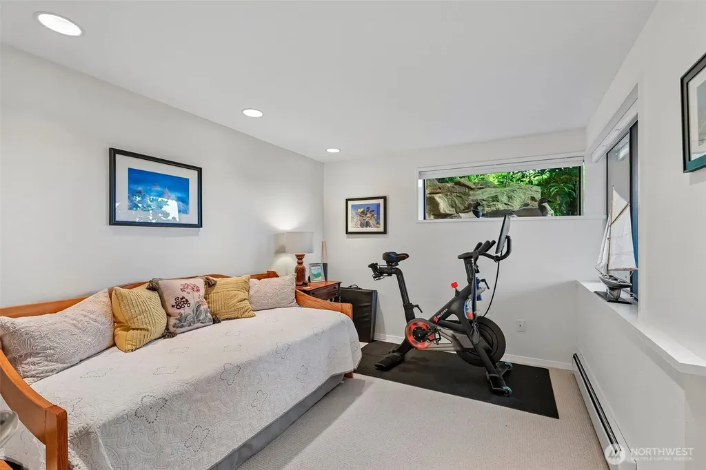 7602 Fairwind Lane NW Gig Harbor WA 98335