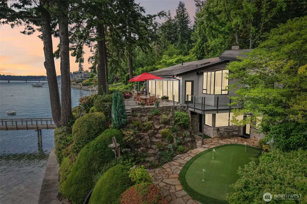 7602 Fairwind Lane NW Gig Harbor WA 98335