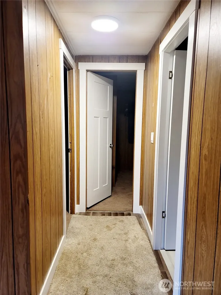 70 N Colony Surf Drive Lilliwaup WA 98555