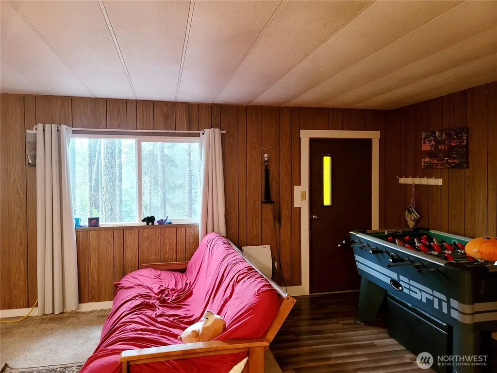 70 N Colony Surf Drive Lilliwaup WA 98555