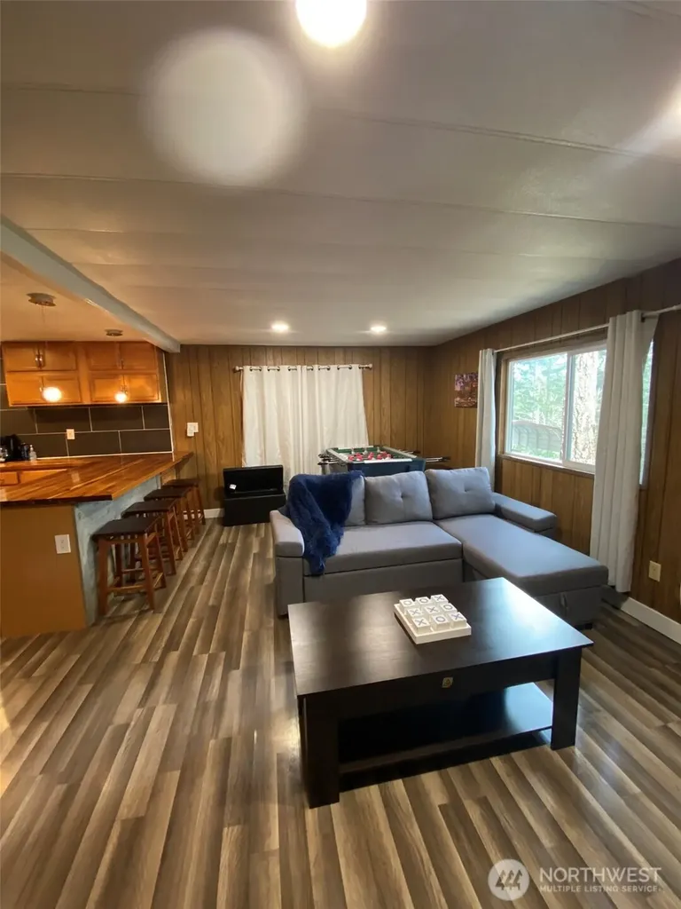 70 N Colony Surf Drive Lilliwaup WA 98555