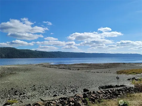 70 N Colony Surf Drive Lilliwaup WA 98555